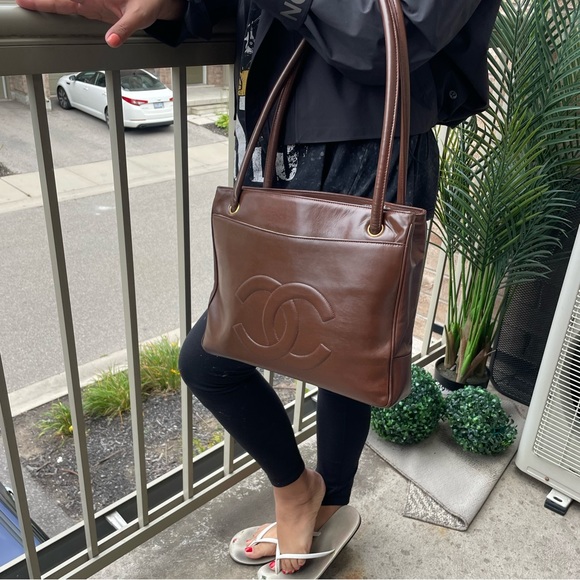 Vintage Chanel Shoulder Bag - Picture 11 of 13